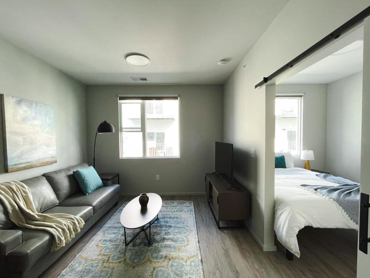 Sleepover 1Bd 1Ba Omaha Apartments エクステリア 写真