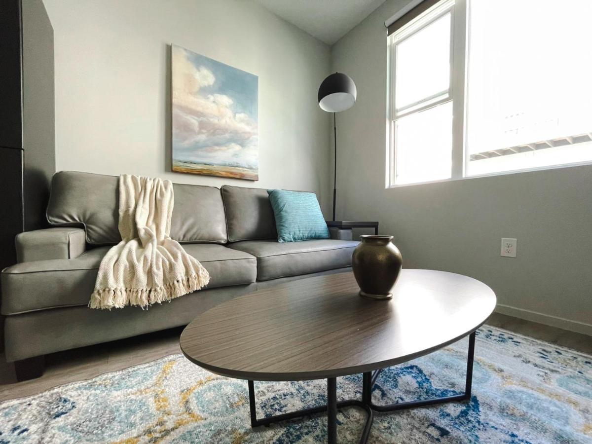Sleepover 1Bd 1Ba Omaha Apartments エクステリア 写真